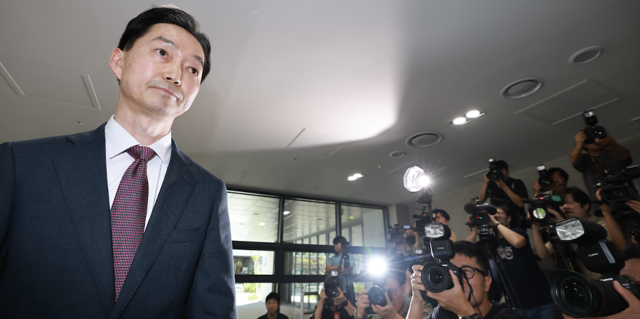 김지용 중수청장 후보자에 반발 확산, 민주당 박주민 김용민 공개 반대 : 행안장관 윤호중 문제 없다