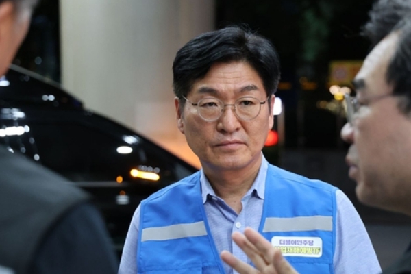민주당 박해철 메가특구법 노동특례, 삼성전자·SK하이닉스도 원치 않는 규제완화 : 두 기업 서면 답변 자료 공개