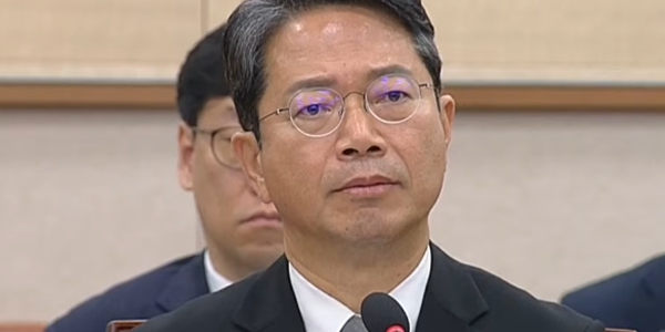 [현장] 법무장관 후보 김승원 인사청문회 '한동훈-검찰 유착' 집중 조명 : 신약 청탁 의혹엔 윤석열 검찰 탈탈 털었다 반격