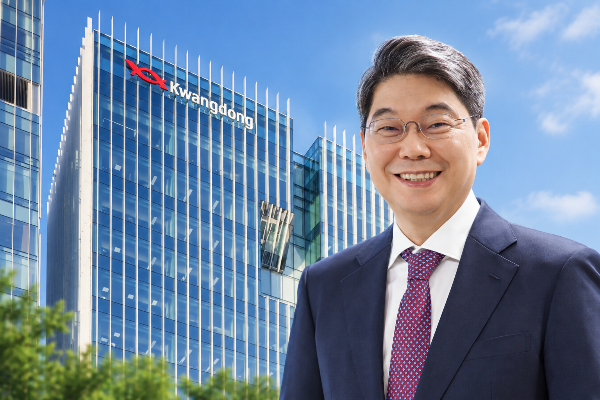 광동제약 매출에서 음료 비중 절반인데 R&D 비율은 1%대 : 최성원 체질 개선 작업에 항암제·노안치료제가 전환점 될까