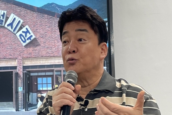 백종원 더본코리아, 자사 비판 투자자들 모욕·허위사실 유포 혐의로 고소 : 경찰 연락받은 투자자 최소 4명
