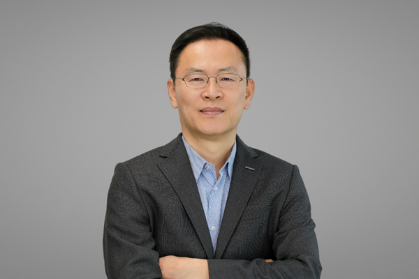 두산로보틱스 신임 대표이사에 권영민 두산모트롤 대표 내정됐다 : 휴머노이드 등 사업 확대 과제 풀어낼 '전략 전문가' 