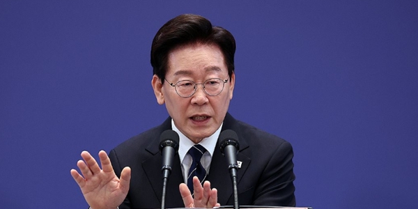 [이재명 기자회견②] 이재명, 검찰개혁에 애초 '수사검사' 두려했다 : '의심한 사람'이 잘못일까