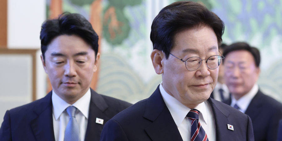 청와대 강훈식 떠난다 하고, 김현지 남는다 : 국힘 '김현지 공세'에 집중, 이번 국감에 출석시켜야