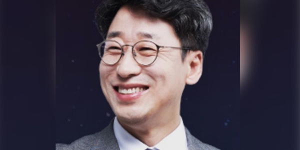 청와대 새 대변인, 정청래·유시민·조국 비난한 김성완 임명 : '코어지지층'과 화해는 꿈도 꾸지 말라?