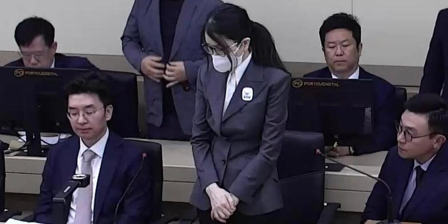 김건희 '매관매직' 7년→5년 감형 : 항소심이 '바쉐론 시계·세한도' 달리 본 이유