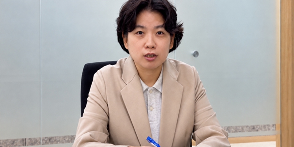 [인터뷰] 비즈니스피플 팀장 조인영 국가별 취업과 비자 정보 공유하는 글로벌 커뮤니티로 글로벌 커리어 지원
