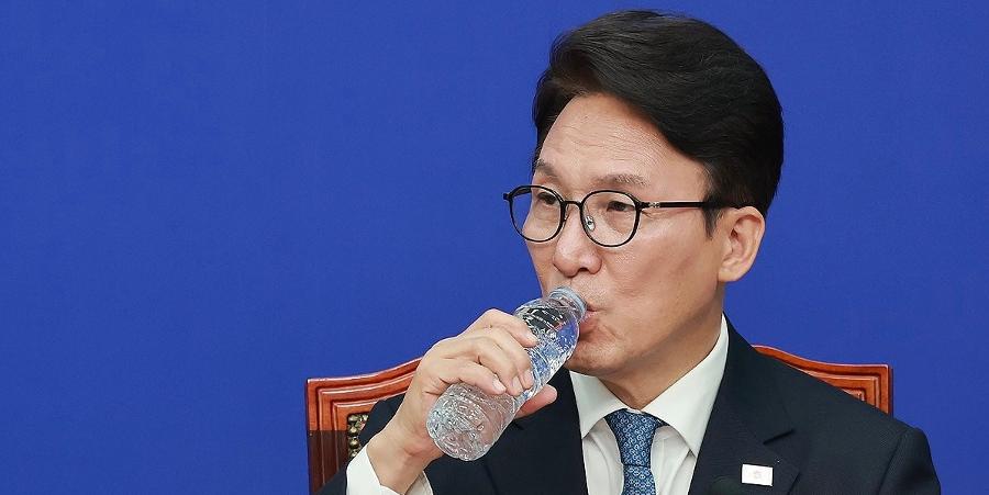 민주당 김민석 정청래와 함께 뛰겠다 약속, 실제 행보 살펴봤다 : 인선부터 감찰·공천까지 '친청계와 충돌'