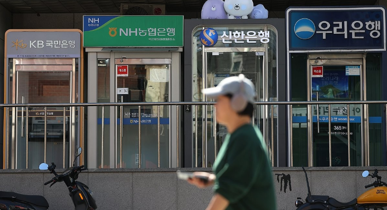 신한은행은 뚫렸고 새마을금고는 막았다 : 금융권 'AI 해킹' 공포 커지고 있고, 동일 IP의 공격도 일부 확인