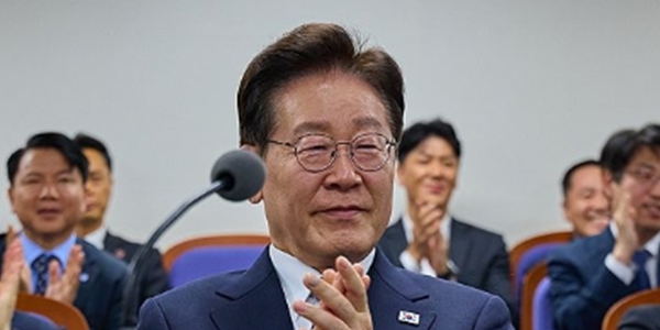 이재명 X에 조희연 글 인용하며 '강경파 저격'하자 박은정·김용민 반박 : '김지용 임명' 둘러싼 갈등 이어져