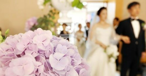 축의금 10만 원 시대도 이제는 옛말이다 : 서울 지역 예식장 식대, 이제는 1인당 8만 원이다