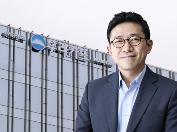 진성원 우리카드 '독자결제망' 성과로 대표 연임 가도 트나 : 회장 임종... - 뉴스 썸네일 이미지