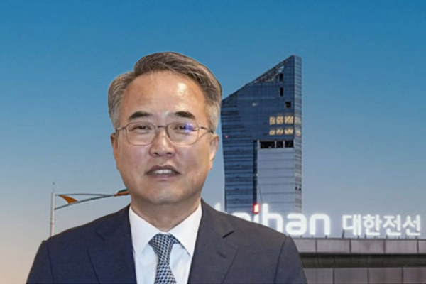 대한전선 송종민 LS전선 아성에 균열 낸다 : 서해안 에너지 고속도로 사업 앞두고 해저케이블 생산·시공 역량 키우기 박차