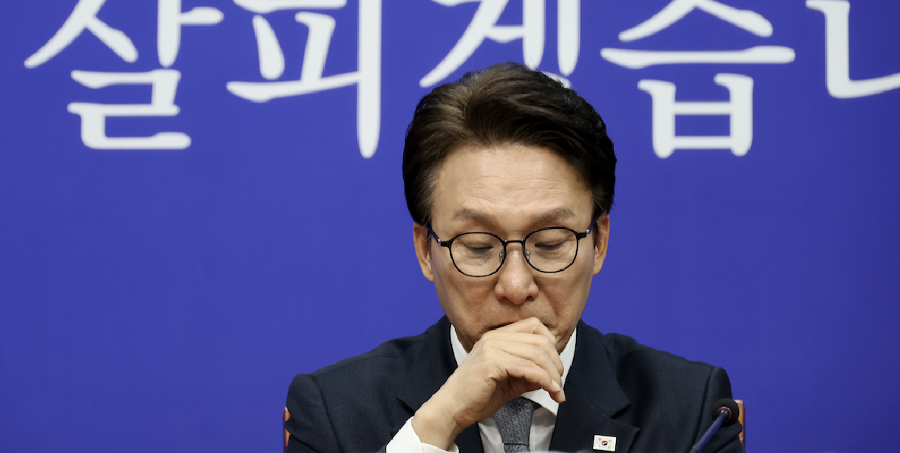 민주당 이성윤 신천지 의혹 공개하라 vs 박선원 좋아, 다 공개해 : 민주당 지도부 공개충돌
