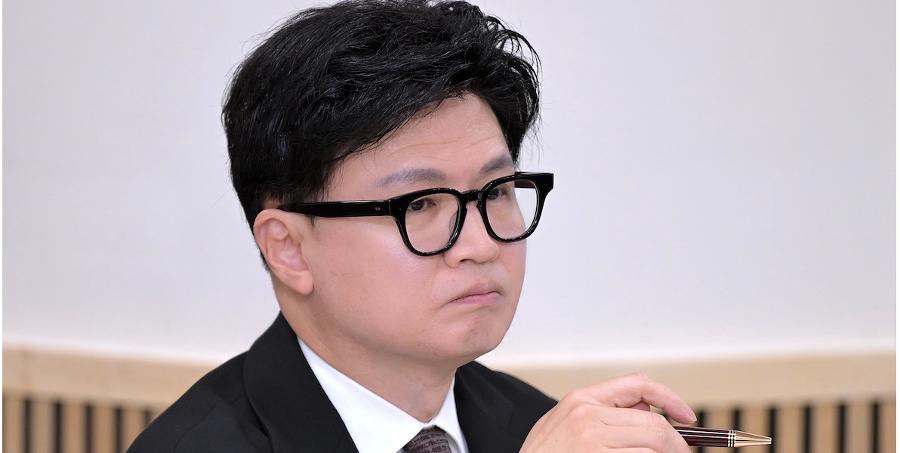 무소속 한동훈 '정치보복 수사' 주장한다 : 중수청·경찰청 '딸 허위스펙 의혹' 재수사 어떻게 될까