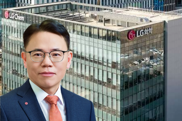 김동춘 LG화학 4년 후 두 자릿수 영업이익률 꿈은 멀다, 올해 3분기 3%대 추정에 석유화학사업 재정비 총력