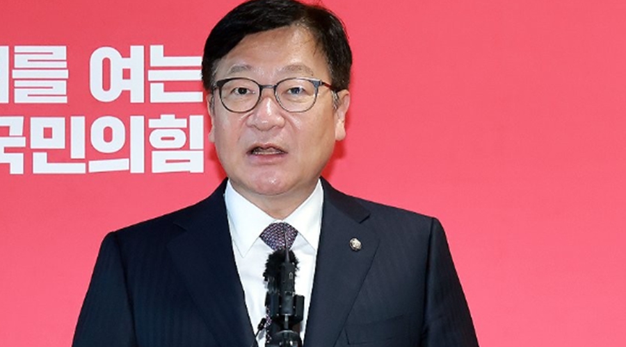 민주당 사상 처음 현직 대법원장 국정조사 추진 : 탄핵 명분 쌓겠다는 것인데 넘어야 할 산 너무 많아 보인다