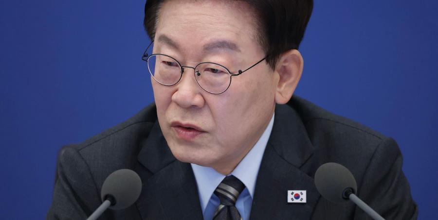 이재명, 외국인 노동자 발언 '곡해' 지적에 한겨레 제목 수정 : 제목에 '크게' 두 글자가 빠졌다고 한다