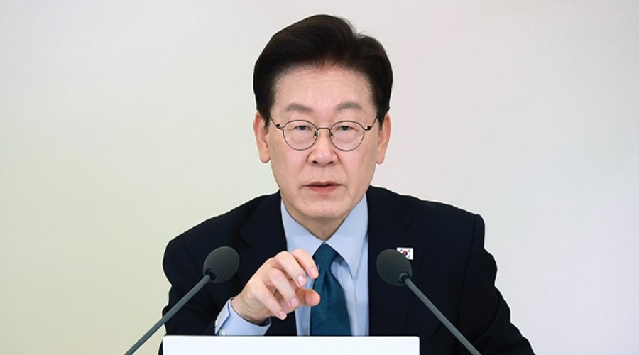 이재명 '펨코 목소리'까지 정책 의제화, '창대한' 중도 확장의 꿈 : '새 집' 지으려 '민주진영 헌 집' 부수나